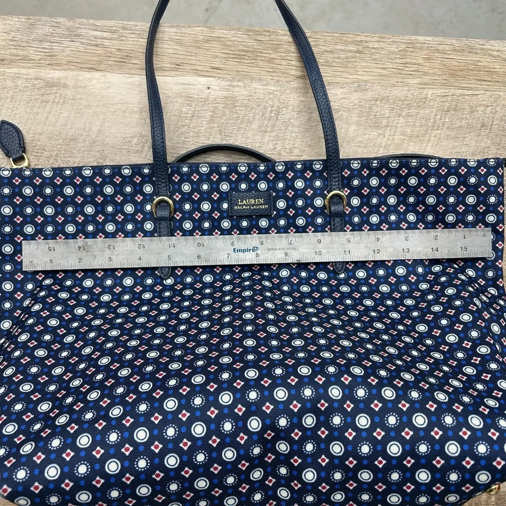Lauren Ralph Lauren Chadwick Medium Tote - Picture 7 of 8